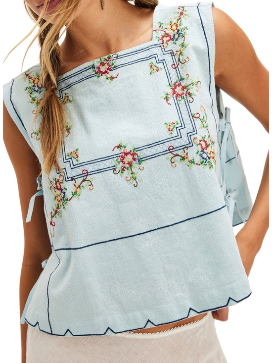Tops - Free People Garden Wall Embroidered Crop Cotton Top XL